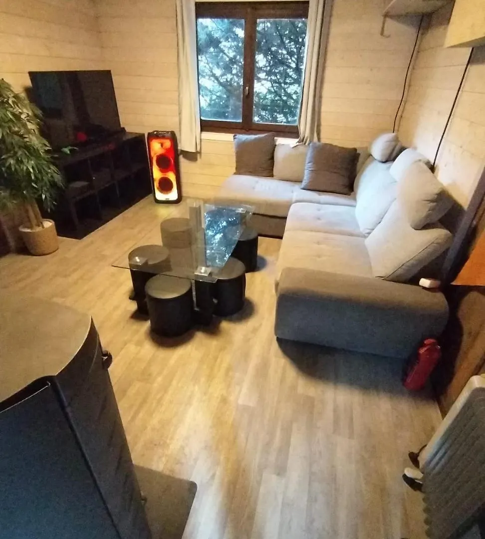 Chalet 8 Personnes + Grand Terrain Et Riviere Entremont 0*,  France