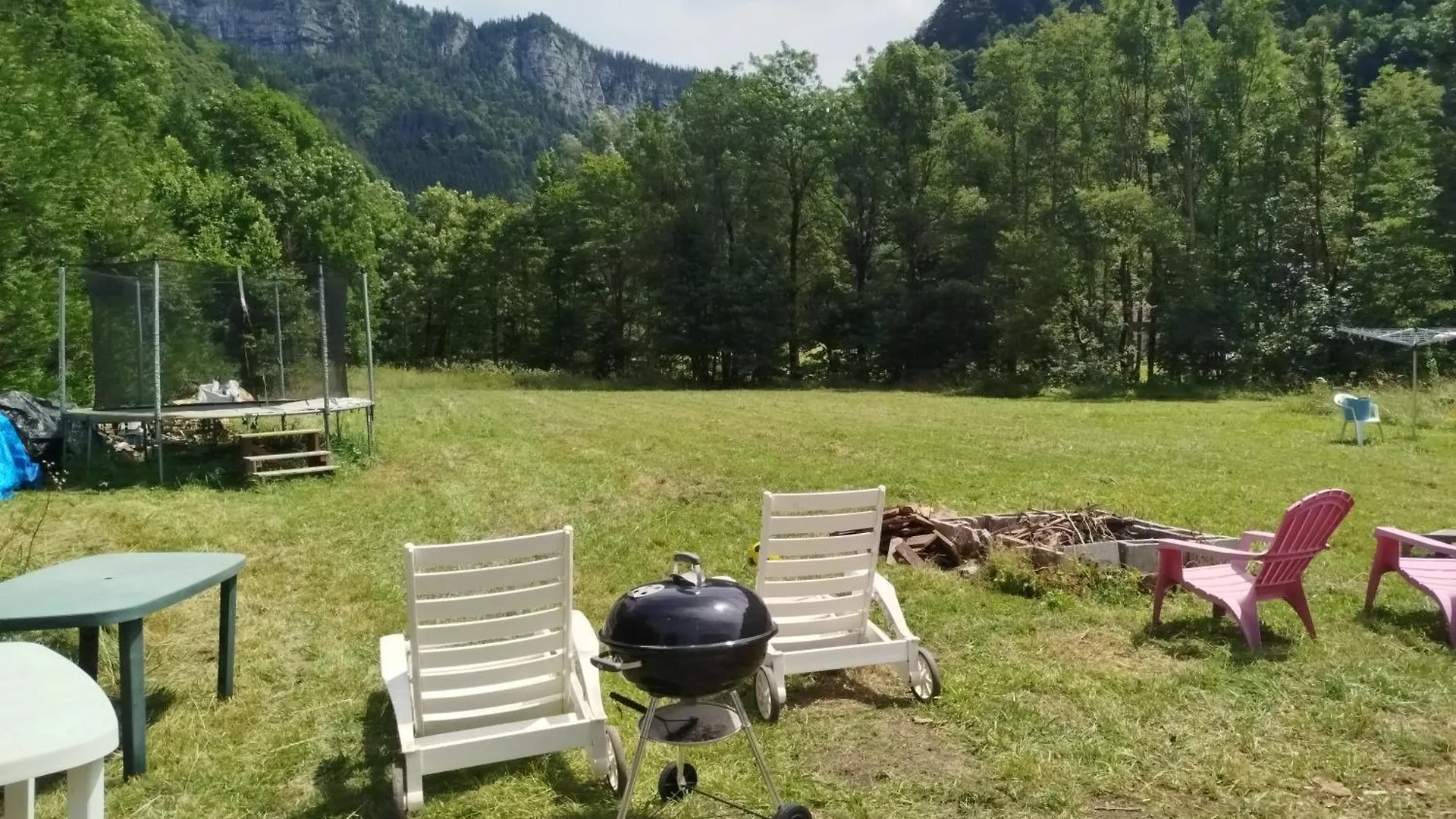 Chalet 8 Personnes + Grand Terrain Et Riviere Entremont 0*,  France