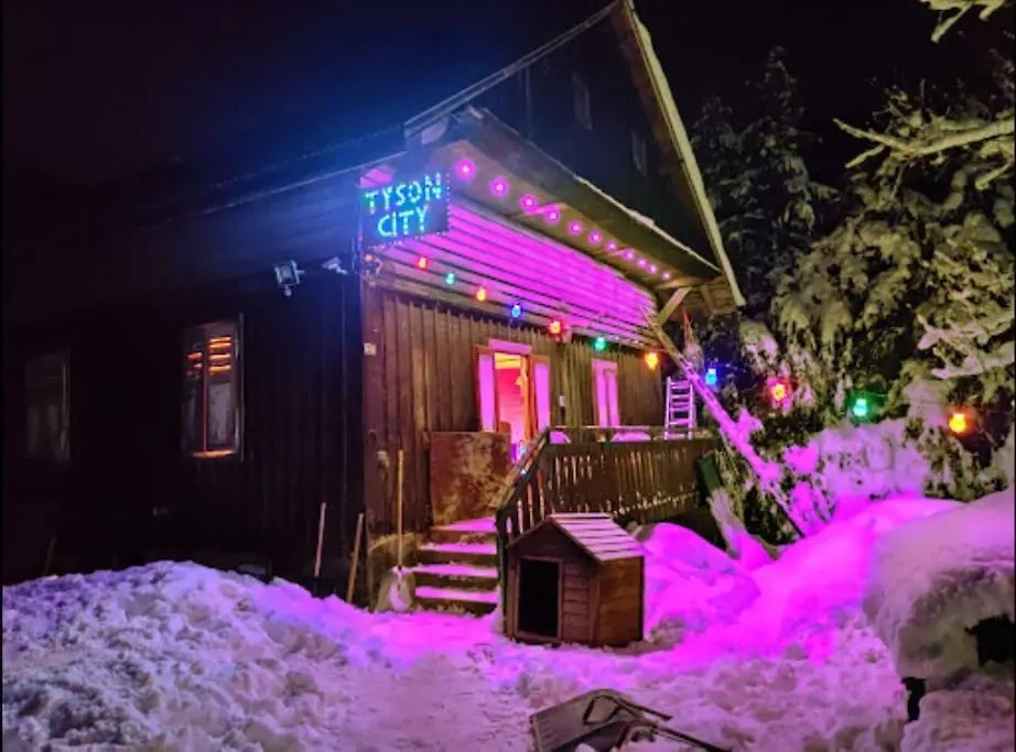 Chalet 8 Personnes + Grand Terrain Et Riviere Entremont 0*,