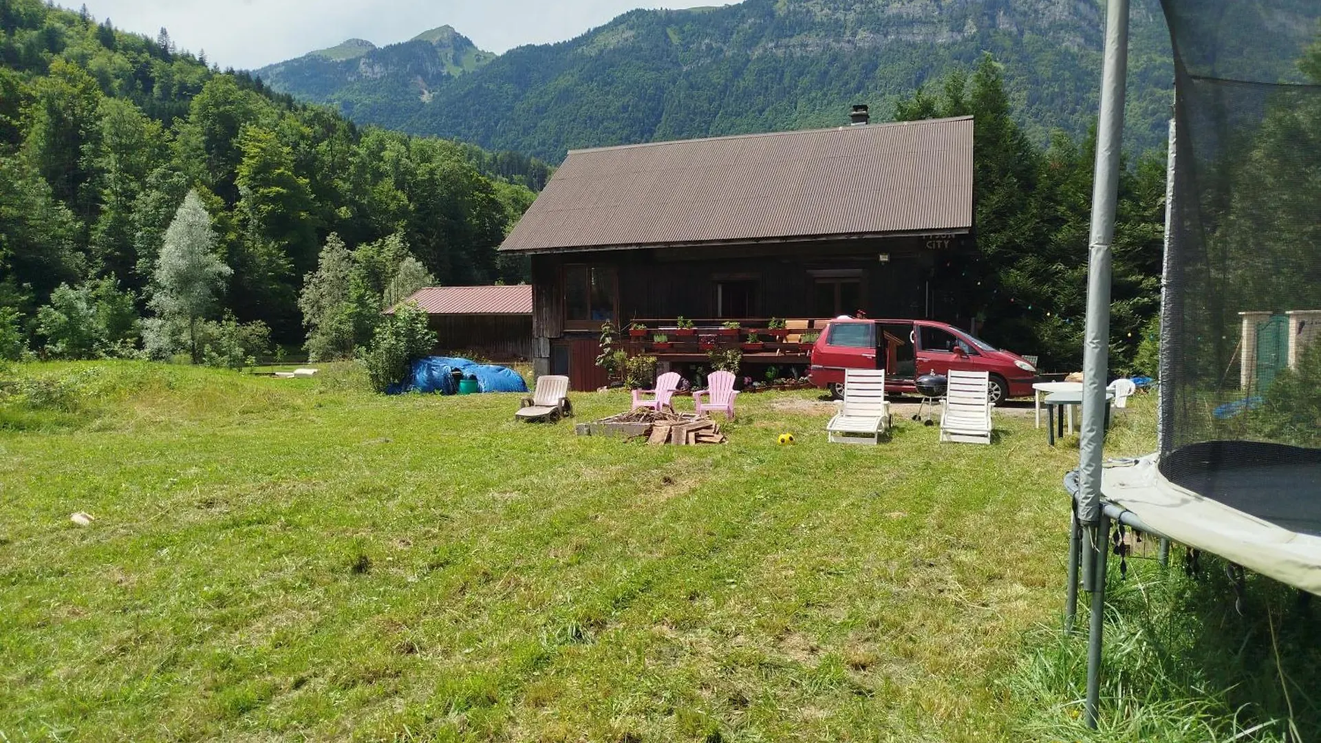 Chalet 8 Personnes + Grand Terrain Et Riviere Entremont Francia